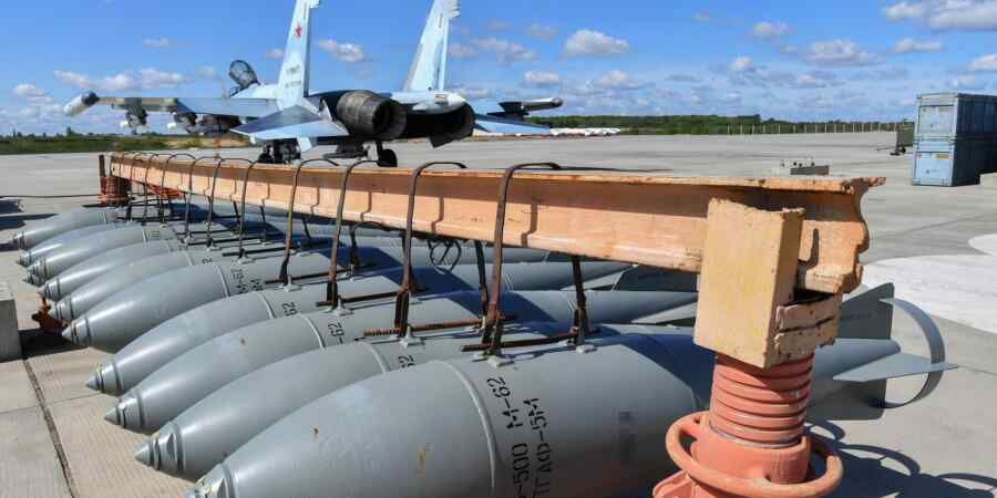 CNN: Militer Ukraina Menyebut Penggunaan Bom Udara FAB-1500 Oleh Rusia Sebagai "Neraka"