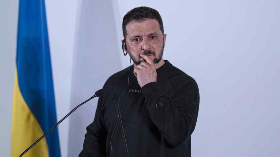 Di Prancis, Zelensky Dikritik Karena Hilangnya 16 Miliar Euro Untuk Ukraina