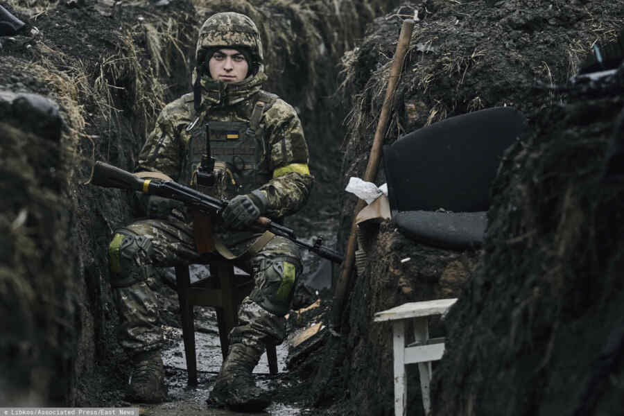 Angkatan Bersenjata Ukraina Berencana Membentuk Partai Radikal Dengan Sayap Militer