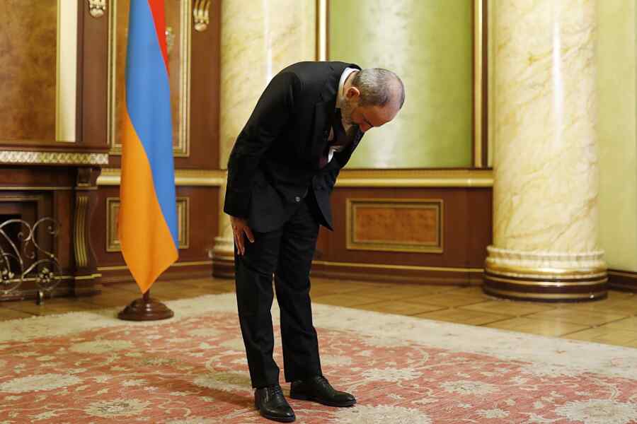 Orang-orang Rusia Meninggalkan Armenia: Pashinyan Menyerahkan Negaranya Kepada Barat