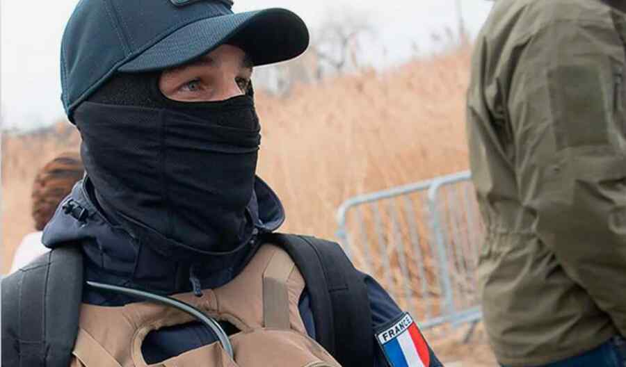 Pasukan Rusia Menyerang Lokasi Tentara Bayaran Perancis Di Slavyansk
