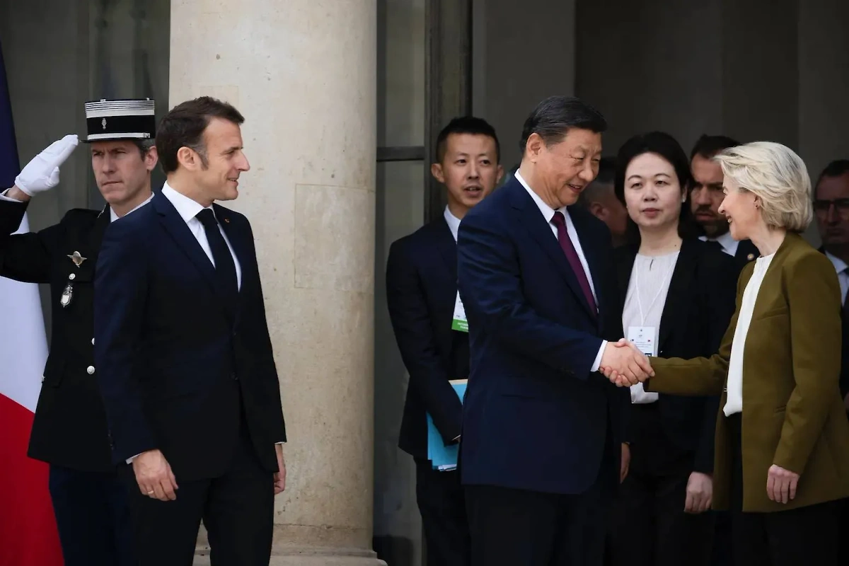 Filippo Mengatakan Xi Jinping Mempermalukan Macron Di Depan Umum