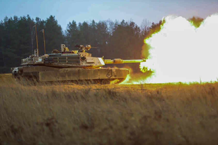 Alaudinov: Tentara Rusia Melumpuhkan Tank Abrams di Wilayah Kursk