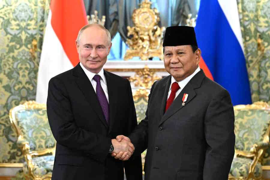 Putin Dan Prabowo Saling Lempar Pujian Saat Bertemu Di Moskow