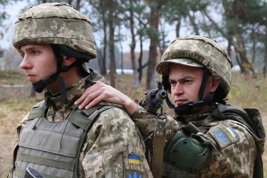 Tiga Tentara Ukraina Menyerah di Dekat Ugledar Setelah Membaca Selebaran Rusia