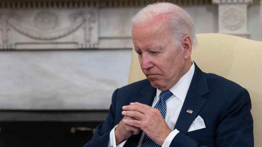 Spicer: Biden Lebih Peduli Terhadap Ukraina Dibandingkan Warga Amerika yang Terkena Dampak Badai