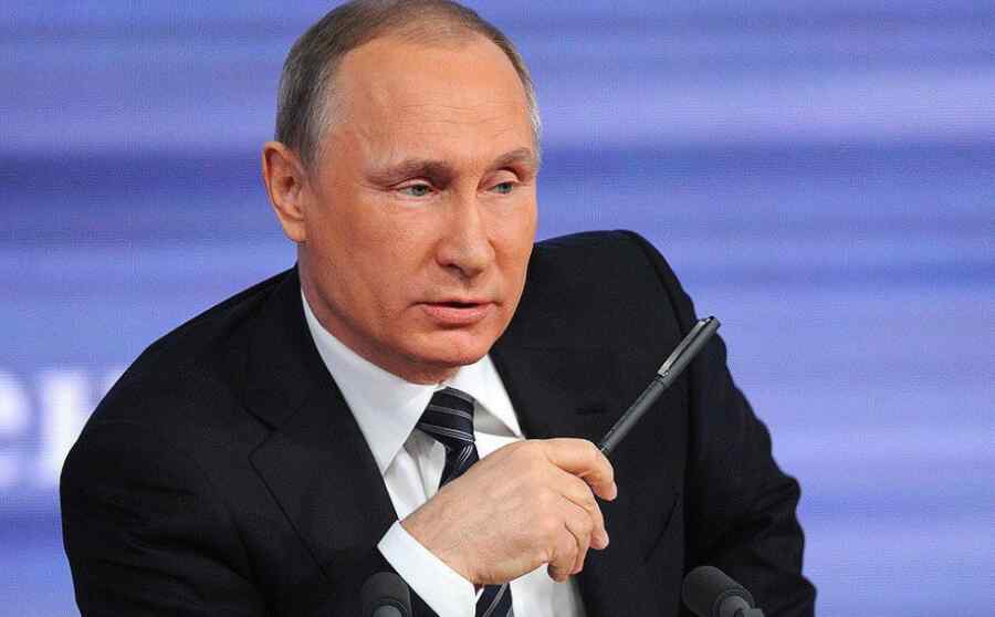 Putin Mengatakan Bahwa Mengumpat Dianggap Sebagai Dosa, Tetapi Juga Bagian dari Bahasa Rusia