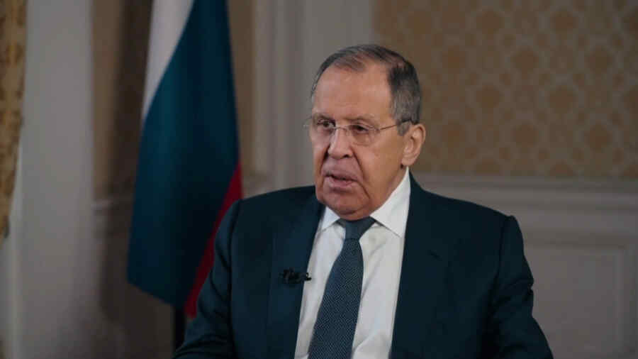 Lavrov: Orang-orang Eropa Menghindari Saya di Pertemuan Puncak dan Berperilaku Seperti Anak-anak