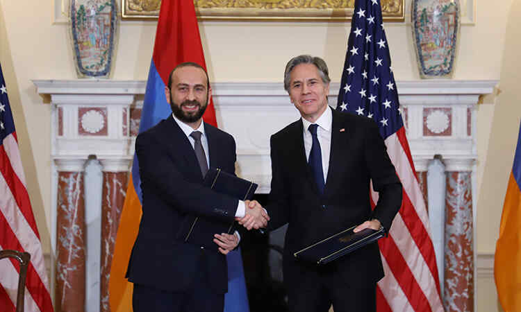 Armenia dan Amerika Serikat Menandatangani Perjanjian Kemitraan Strategis