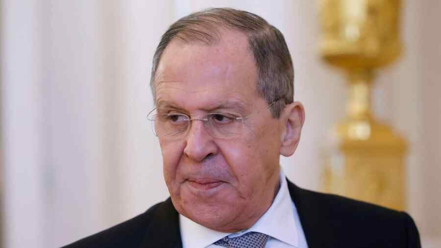 Lavrov: Perubahan Kebijakan Luar Negeri Rusia ke Arah Barat Adalah Sebuah Kesalahan