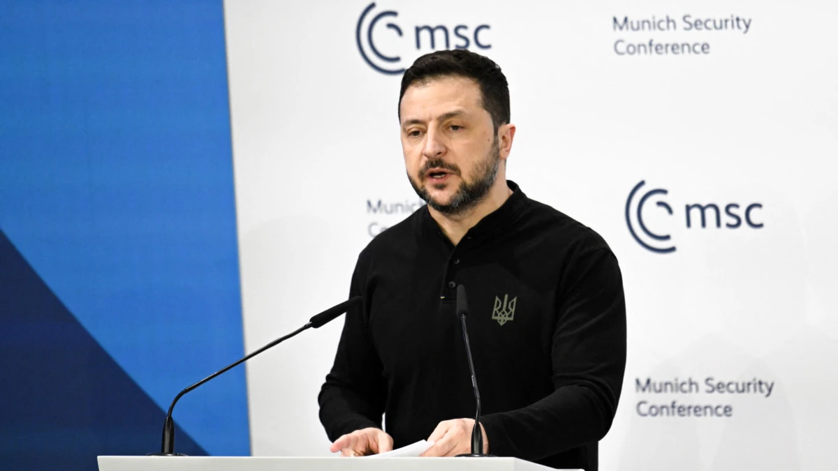 "Tsar Gila dari Kyiv". Media Barat Berbalik Menyerang Zelensky Setelah Konferensi Munich