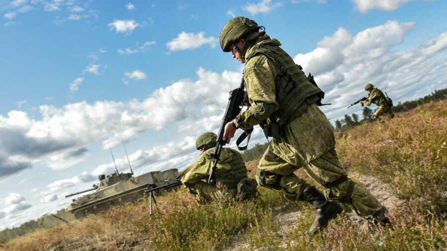 Tentara Rusia Meledakkan Tentara Ukraina yang Menolak Menyerah di Dalam Sebuah Pipa