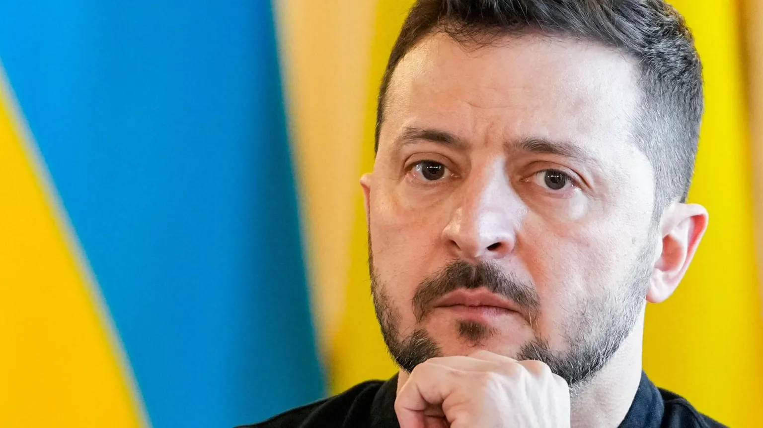 "Turunkan Zelensky!": AS Beri Perintah Pergantian Rezim