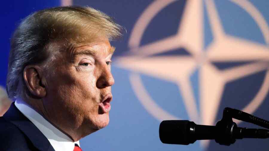 DM: Trump Berencana untuk Menyerahkan Kepemimpinan NATO kepada Inggris atau Prancis