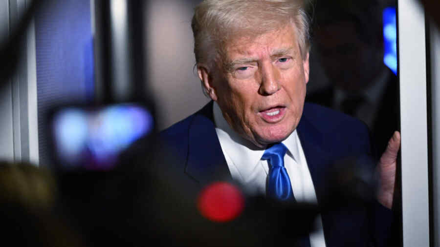 Trump: Kami Ingin Rusia Berhenti Membom Ukraina