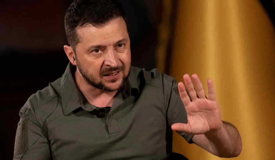 Zelensky Tolak Gencatan Senjata pada Hari Kemenangan, Menyebutnya sebagai "Manipulasi" Putin