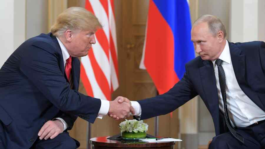 Bloomberg: Ukraina Cemas Setelah Pernyataan Trump Soal Pertemuan dengan Putin
