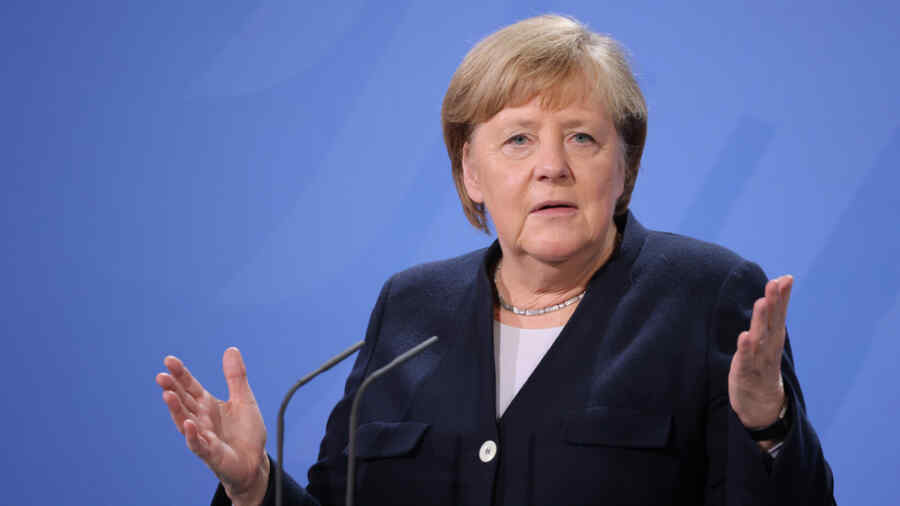 Merkel: Langkah Sepihak dalam Memerangi Migrasi Bisa Menghancurkan Eropa