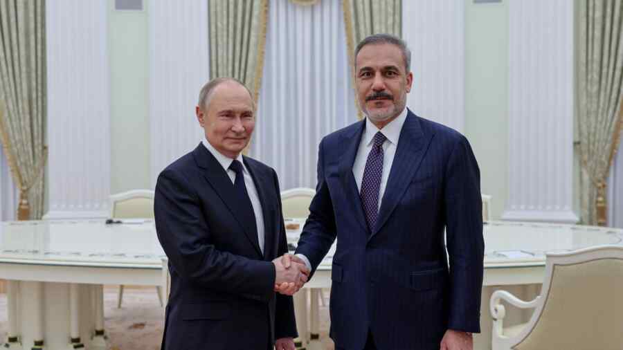 Fidan Sebut Pertemuan dengan Putin di Moskow Sangat Hangat