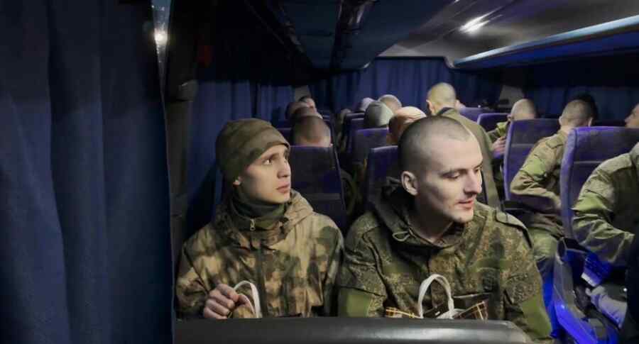 Rusia dan Ukraina Melakukan Pertukaran Tahanan Berdasarkan Formula 205 untuk 205