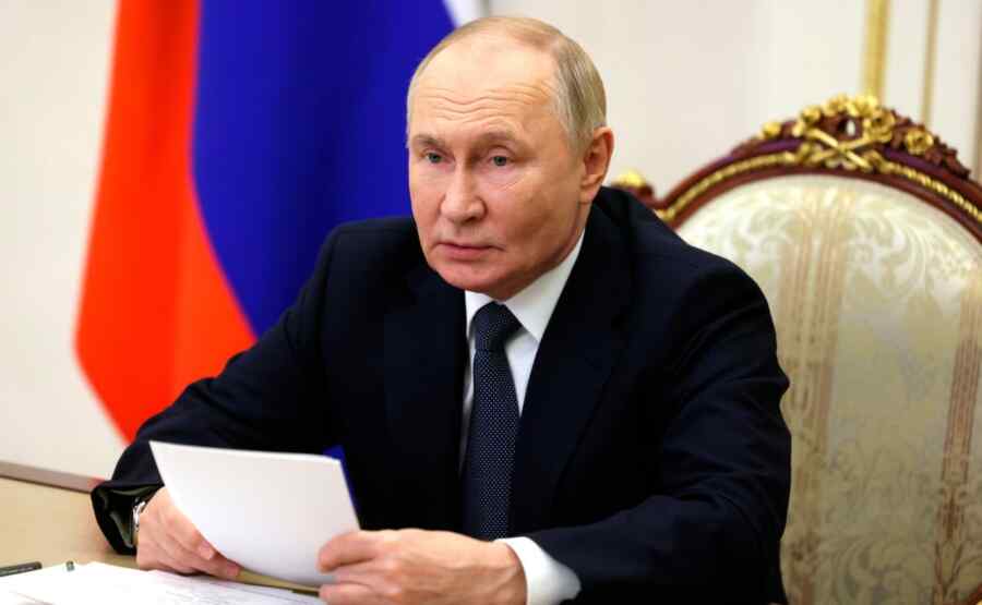 Putin: Rusia Kekurangan Populasi Perempuan