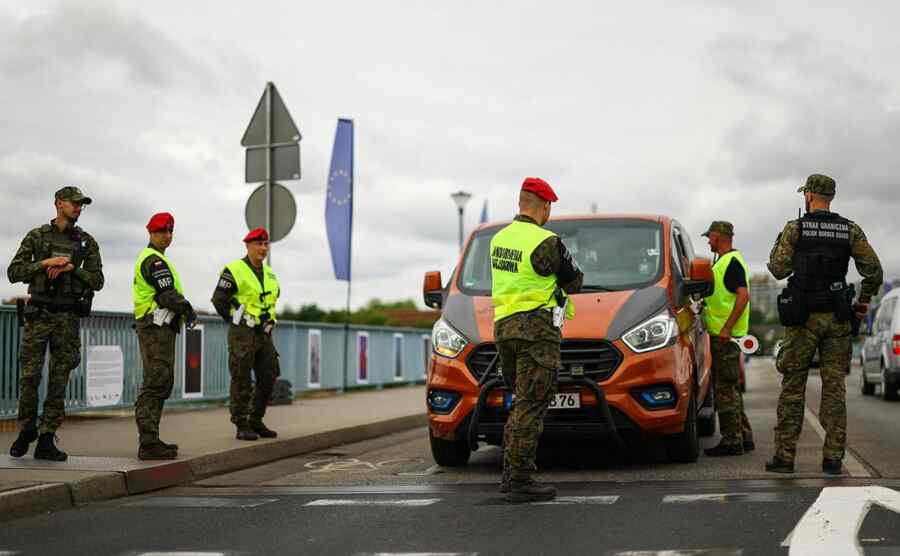Polandia Melakukan Operasi Militer di Perbatasan dengan Jerman