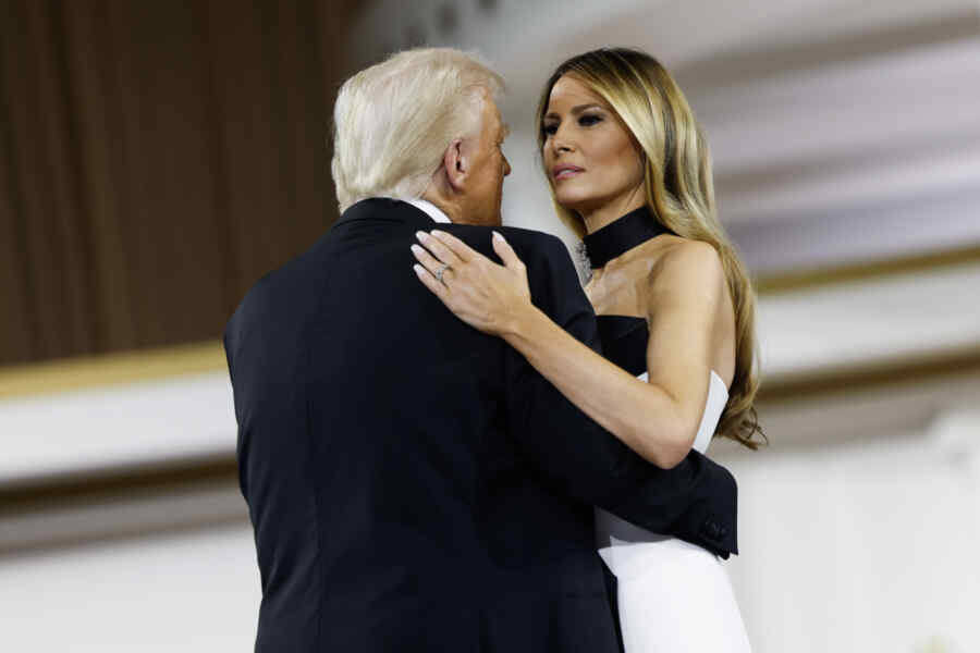 Bagaimana Melania Memengaruhi Keputusan Trump?