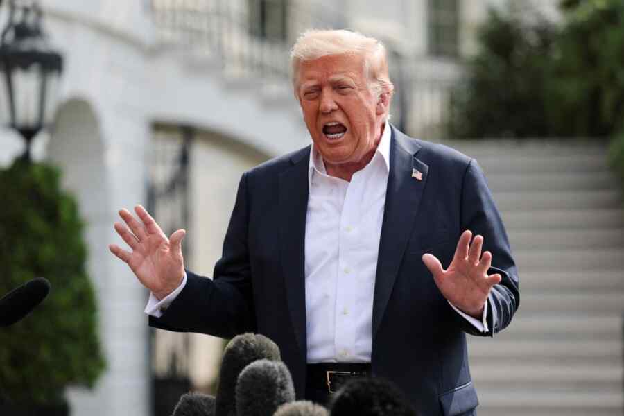 Trump: AS akan Mengirim Sistem Pertahanan Udara Patriot Tambahan ke Ukraina