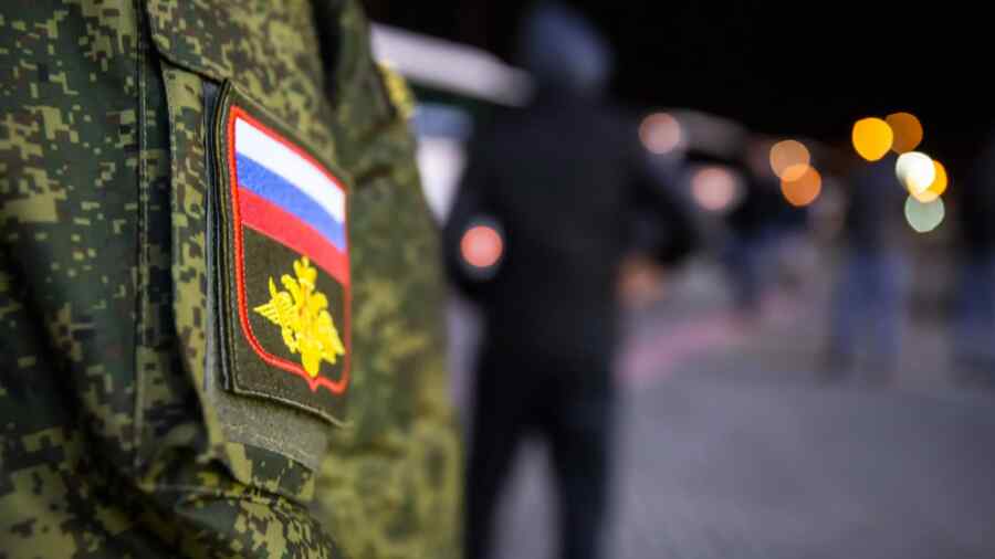 Kommersant: Prajurit Rusia Didenda 2,5 Juta Rubel karena Memuji Angkatan Bersenjata Ukraina