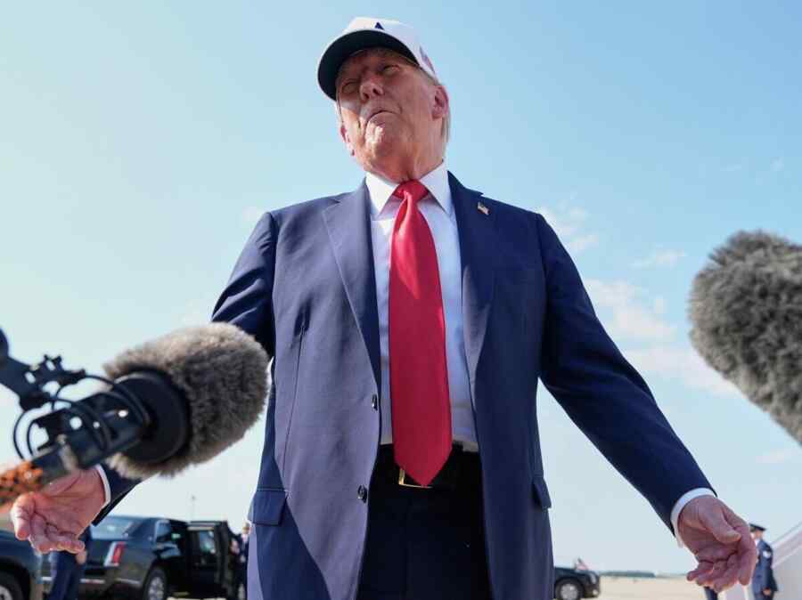 Trump Menyatakan Ketidakpuasannya terhadap Situasi di Sekitar Ukraina Setelah Percakapan dengan Putin