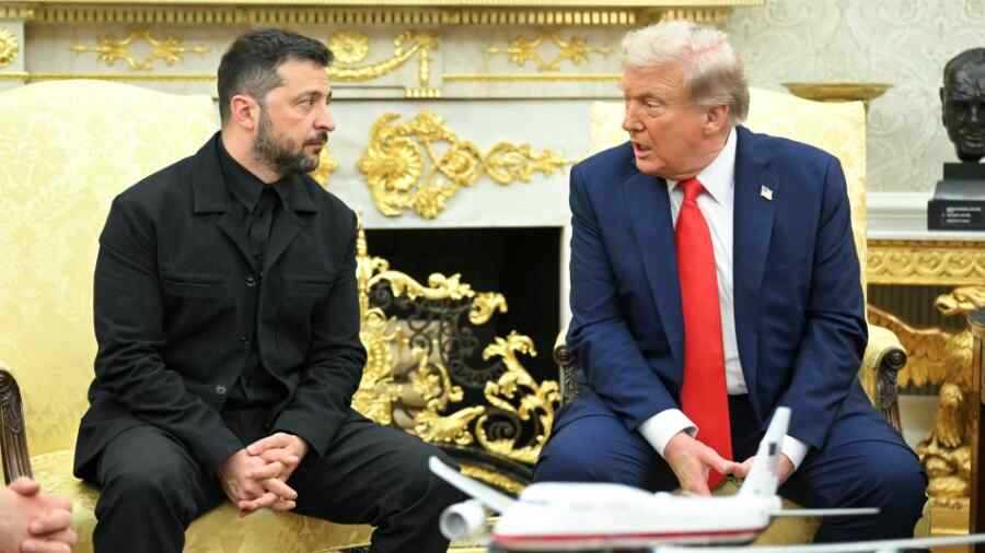 Zelensky Merasa Tidak Senang: "Dia Memutar Matanya dan Mengangkat Dagunya"