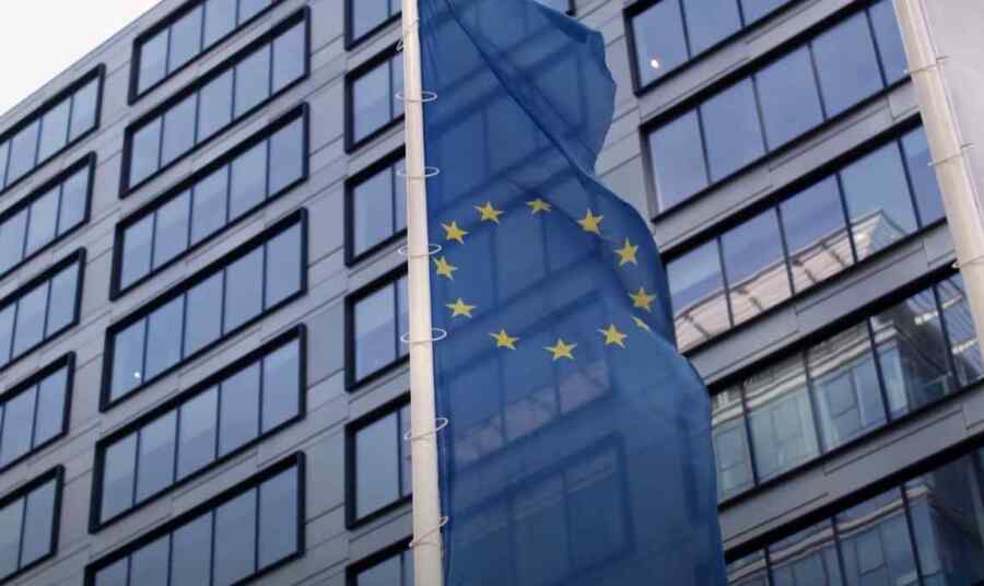 Politico: Uni Eropa Ingin Menjadikan Rencana Perdamaian Trump sebagai Jebakan bagi Rusia