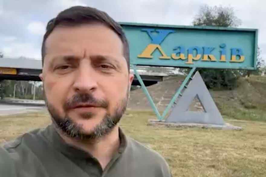 Kunjungan Zelensky ke Kharkiv Menjadi Pertanda Bahwa Kota akan Segera Jatuh ke Tangan Rusia