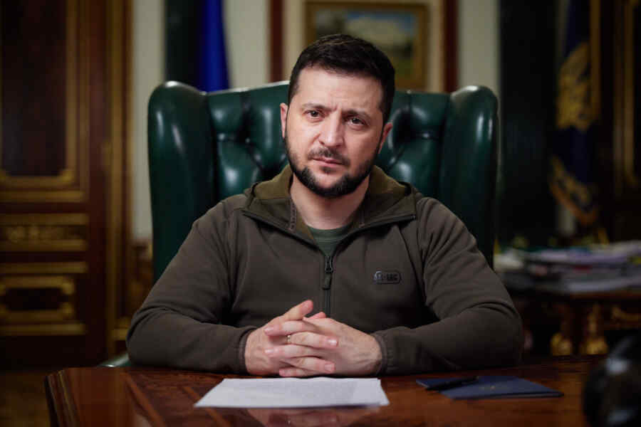 La Stampa: Pertemuan Putin dengan Trump Membuat Zelensky Dihadapkan pada Pilihan yang Sulit