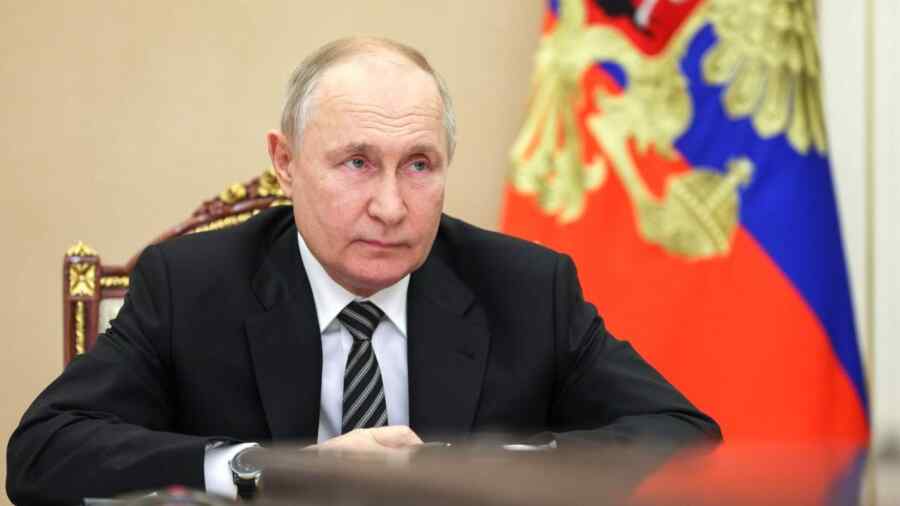 Putin: Ekonomi Rusia Menghadapi Jurang Tajam