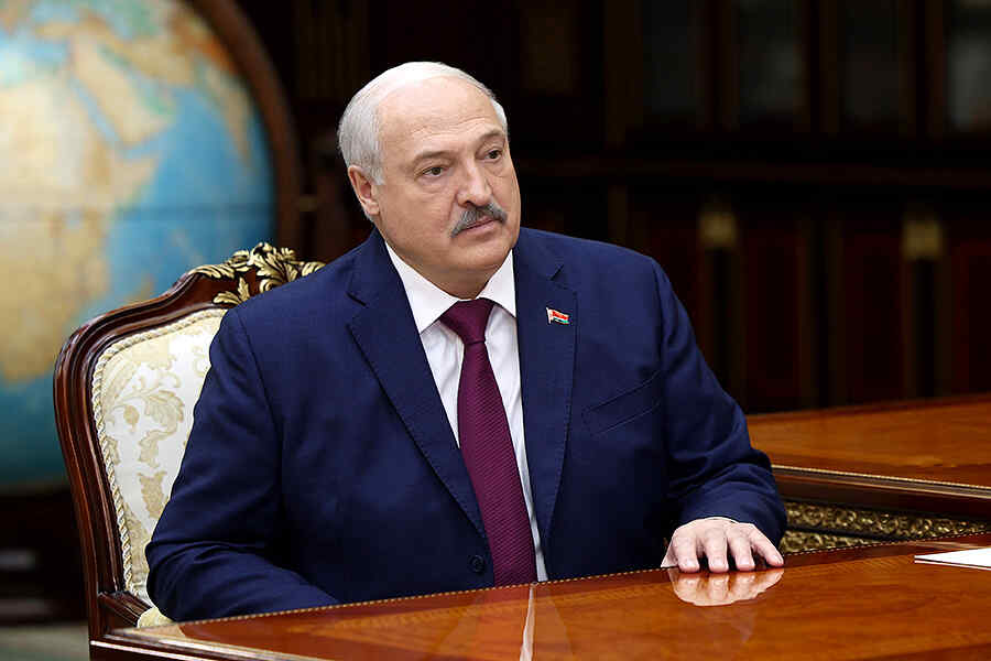 Lukashenko: Rusia Siap Penuhi Perjanjian dengan AS terkait Ukraina