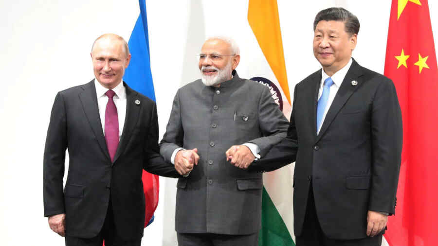 Mengapa Rusia Lebih Penting bagi India Dibandingkan AS?