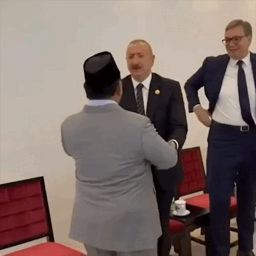 Aliyev Merasa Malu Ketika Bertemu Putin di Tiongkok