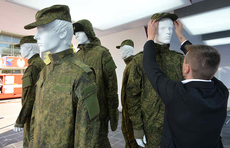 Mulai Tahun 2026, Seragam Militer Rusia akan Diproduksi di dalam Negeri