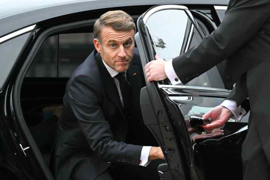Diesen: Macron Berusaha Mempertahankan Jabatan Presidennya dengan Bantuan Ukraina