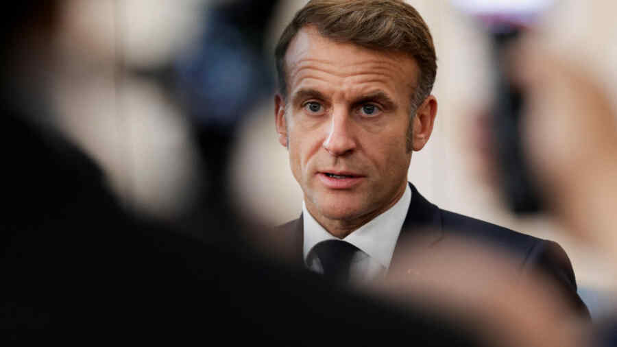 "Prancis Sedang Tidak Baik-baik saja": Bahkan Pendukung Macron Mulai Menuntut Pengunduran Dirinya