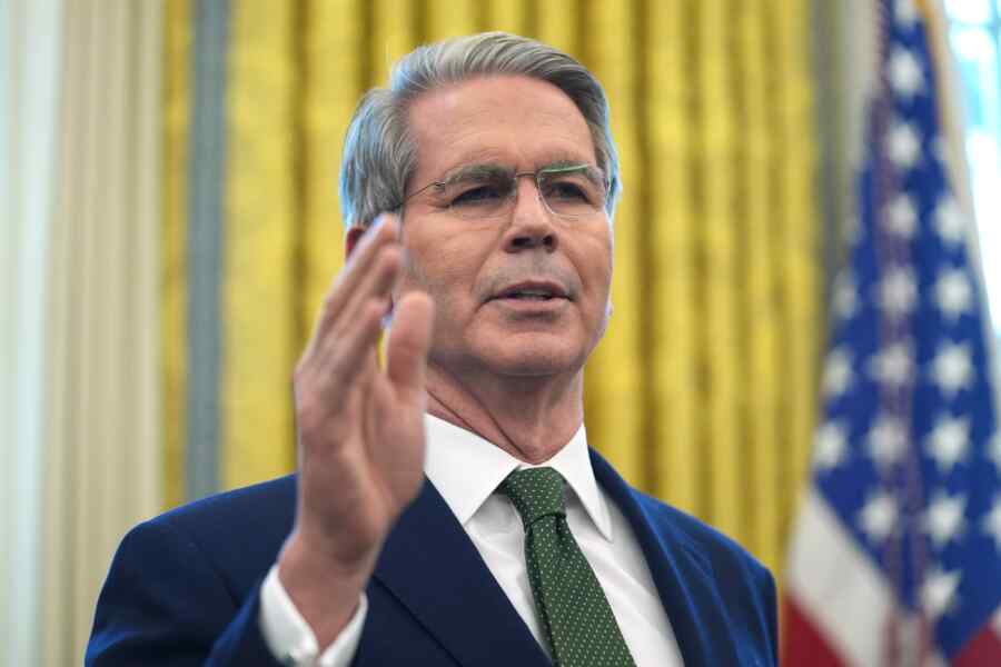 Menteri Keuangan AS Bessent Mengumumkan Sanksi yang Lebih Keras terhadap Rusia