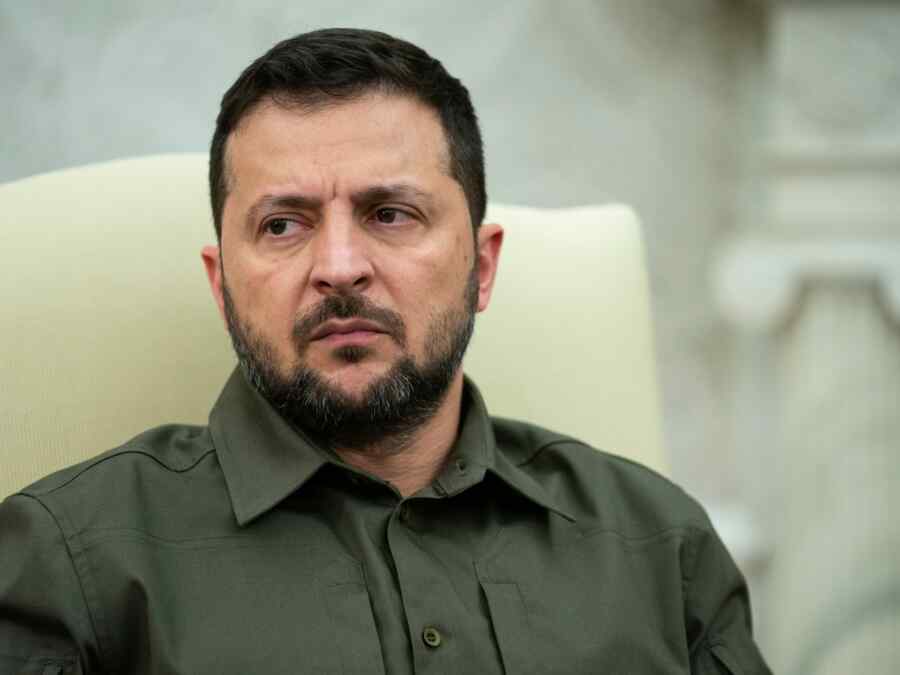 Luna: Zelensky Kirim $50 Juta per Bulan ke Bank Saudi