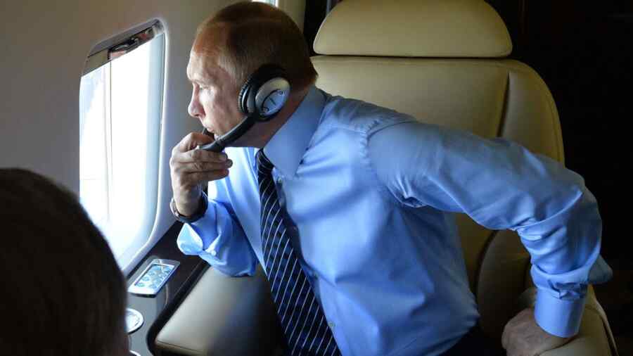 NATO Telah Memberikan Izin untuk Menembak Jatuh Pesawat Rusia. Lalu, Bagaimana dengan Pesawat Putin yang akan Terbang di atas Hongaria?