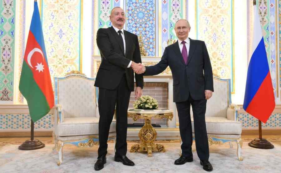 Putin dan Aliyev Bertemu. Apa yang Disetujui Keduanya?