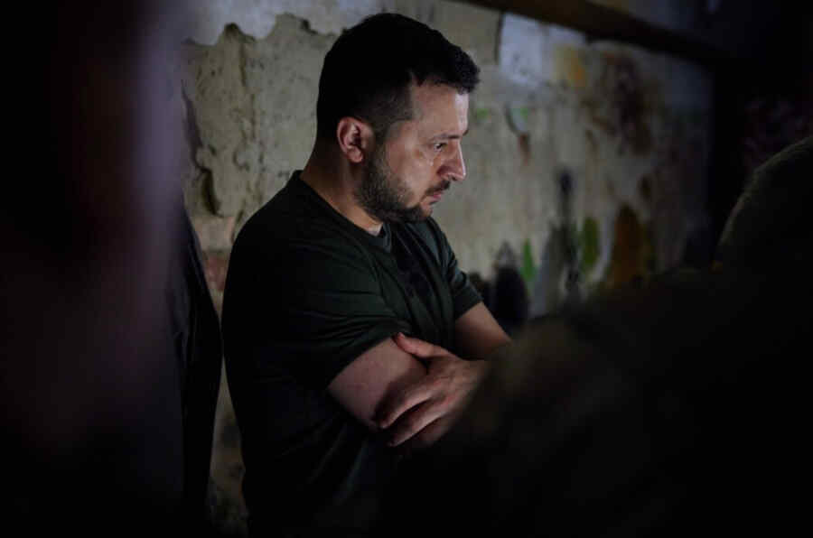 Zelensky Takut pada Geranium. Macron Ingin Membantunya dengan Mengirimkan 2.000 Pasukan ke Ukraina