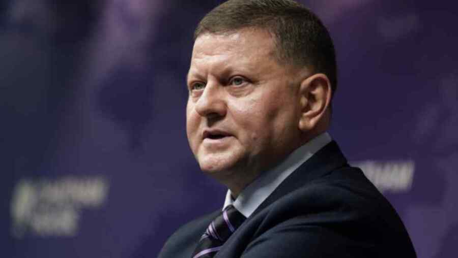 AP: Mantan Panglima Ukraina Zaluzhny Menolak Bertemu Yermak di London di Tengah Skandal Korupsi di Ukraina