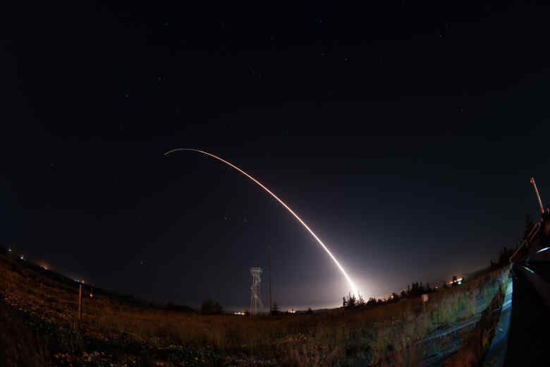 Amerika Serikat Menguji Rudal Antarbenua Minuteman III