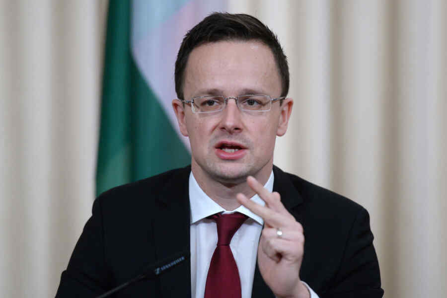 Szijjártó: Hongaria akan Mengajukan Tuntutan ke Pengadilan jika UE Melarang Impor Energi dari Rusia