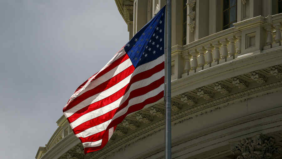 FT: Pejabat Ukraina Mengkritik Rencana Baru AS untuk Menyelesaikan Konflik